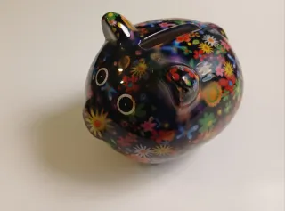 Soprammobile Salvadanaio maialino decorato a fiori
