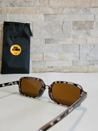 Occhiali da sole vintage-style