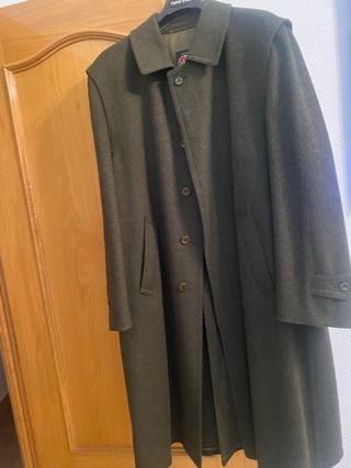 Abrigo hombre casi sin uso , Marca Loden .