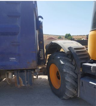 Tractor JCB Fastrac 4220