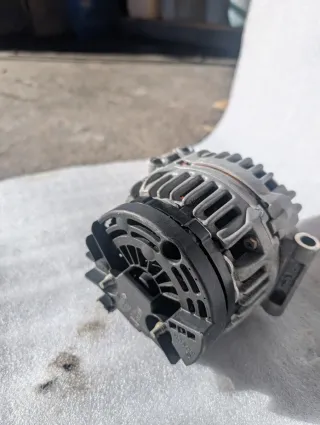 Alternador Renault Megane 1