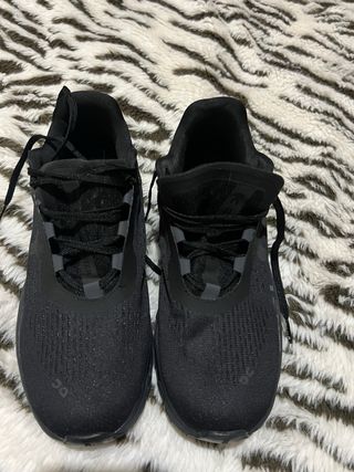 On Running Cloudter Zapatillas Negras