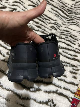 On Running Cloudter Zapatillas Negras