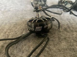 6 Motores XING E PRO 2306 - 2450kv