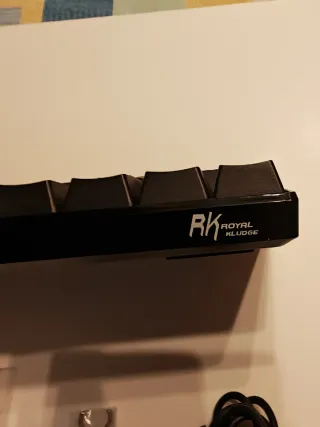 Tastiera Meccanica Royal Kludge RK61 switch red