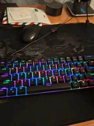 Tastiera Meccanica Royal Kludge RK61 switch red