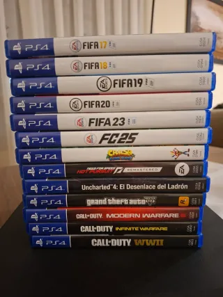 PS4 (PlayStation 4) + 2 Mandos + Giochi