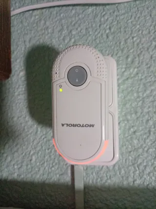 Vigilabebés Motorola MBP8