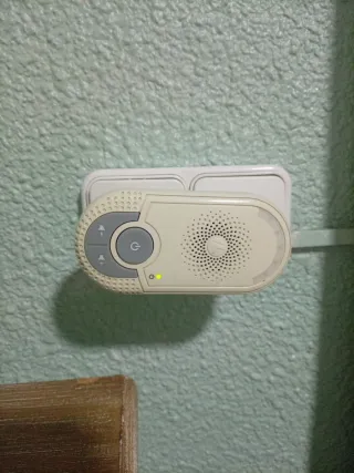 Vigilabebés Motorola MBP8