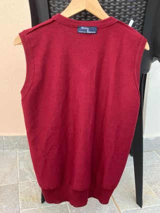 Gilet rosso in lana merino e acrilico