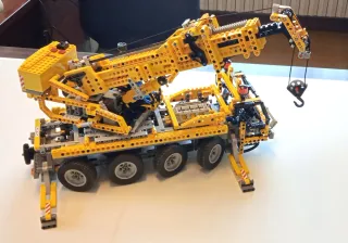 Lego Technic 8421 Gru Mobile