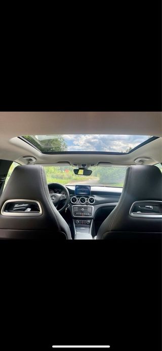 Mercedes-Benz Clase CLA 2015