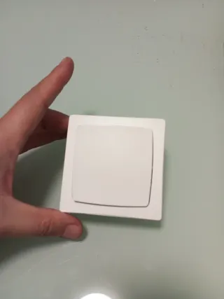 Conmutador Legrand Oteo Blanco