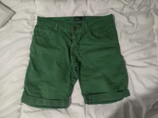 Pantalón corto hombre verde