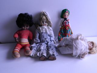 Lotto 4 bambole vintage