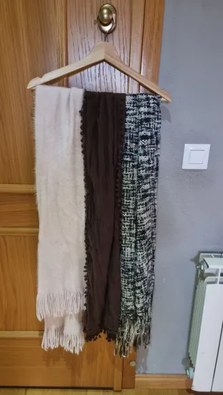 Lote 12 Bufandas de colores (rosa, verde azulado)