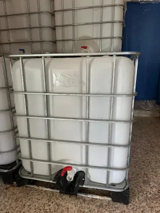 Depósitos IBC 1000L agua