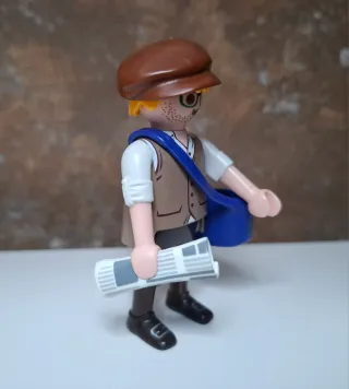 Playmobil custom vendedor de periódicos