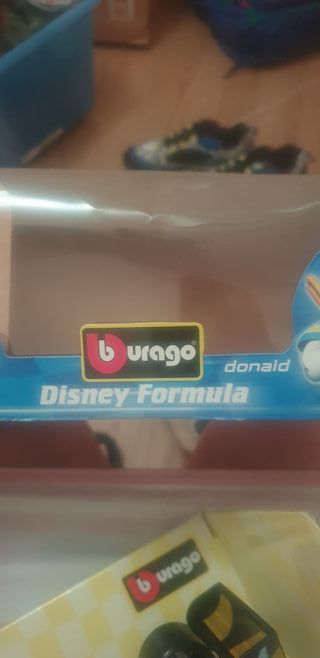 Coche F1 Donald Disney Burago