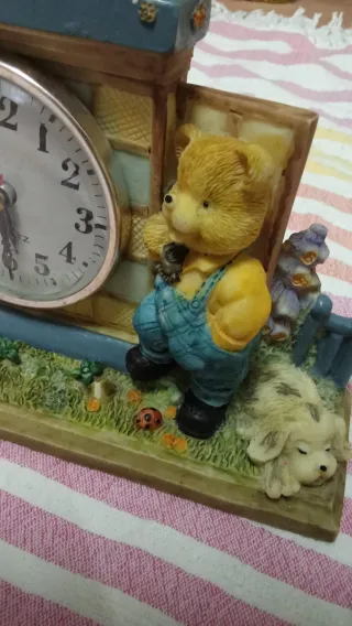 Reloj de resina con ositos