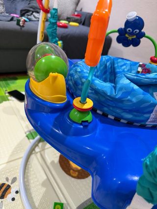 Saltador Baby Einstein como nuevo