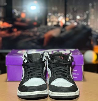 Nike Air Jordan 1 Mid