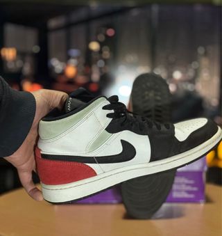 Nike Air Jordan 1 Mid