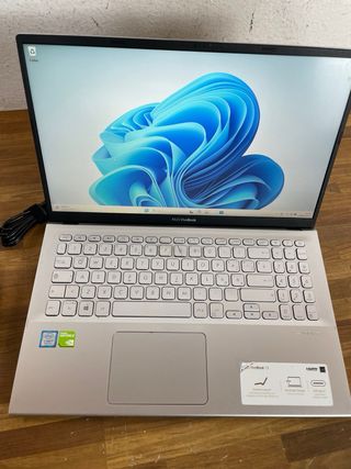 ASUS Vivobook X512