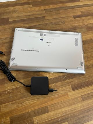 ASUS Vivobook X512
