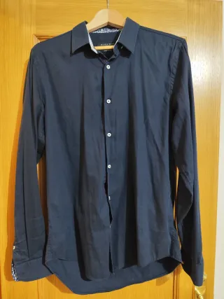 Confezione di camicie Mango e Zara