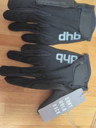 Guantes dhb negros talla S de invierno y verano.