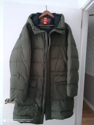 Abrigo acolchado Esprit repelente al agua