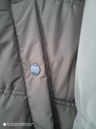 Abrigo acolchado Esprit repelente al agua