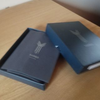 Tarjetero piel YANKO azul y rojo nuevo