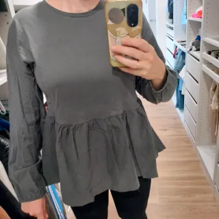 Camiseta gris premamá