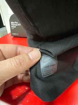 Nike Pro Therma-FIT Hood Negro