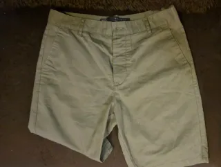 Bermudas hombre verdes