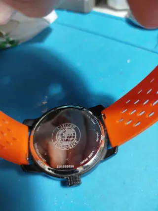 Orologio Citizen Eco-Drive Uomo Arancione