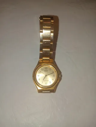 Reloj Casio Dorado LTP1130 de mujer