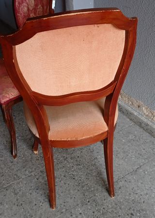 Conjunto de 6 sillas de comedor - 2 de otro color