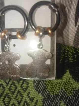 Pendientes Tous Oso Negro y Dorado