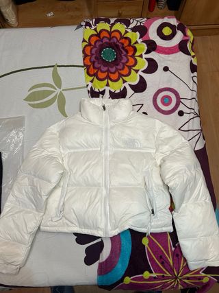 The North Face Plumífero Blanco Corto Mujer