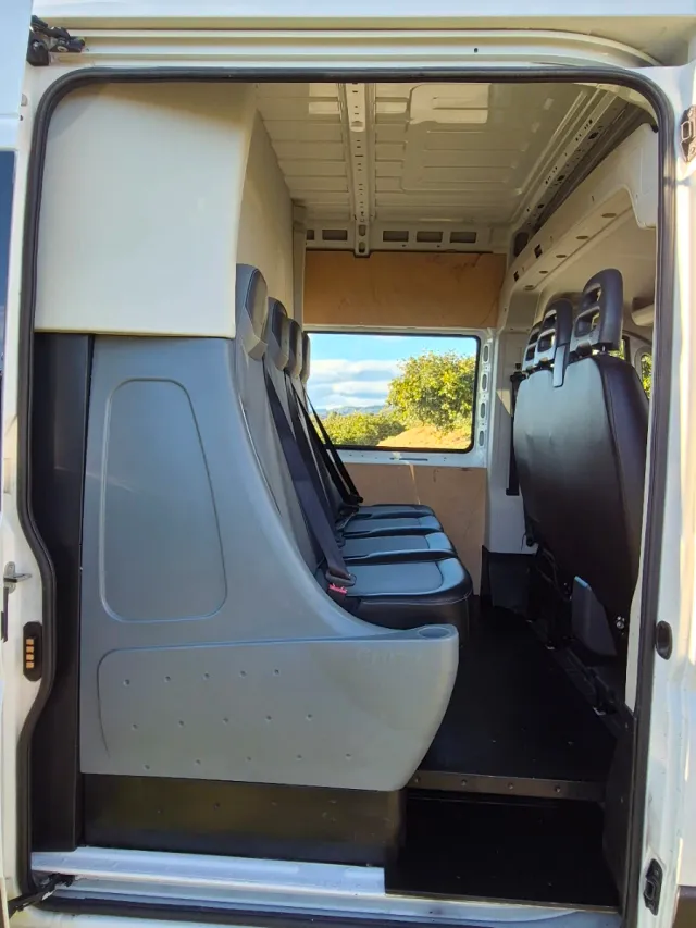 Peugeot Boxer L2H2 7 plazas 2019