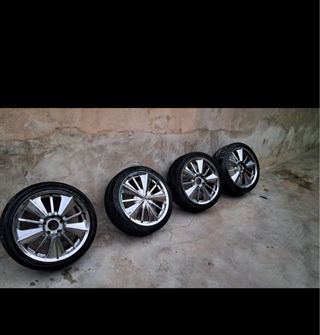 SOLO CAMBIO POR OTRAS!!! Llantas 225/40/18