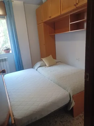 Cama nido con armarios y almacenaje