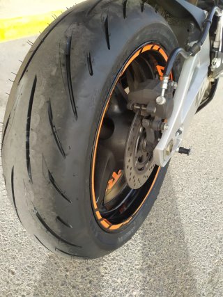 Suzuki GSR 600