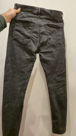 Calvin Klein Jeans Negros Talla 32 x 32 Slim fit