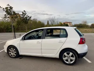 golf  5 2005