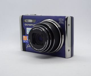 Olympus Mju 9000 Fotocamera Digitale 12MP Viola