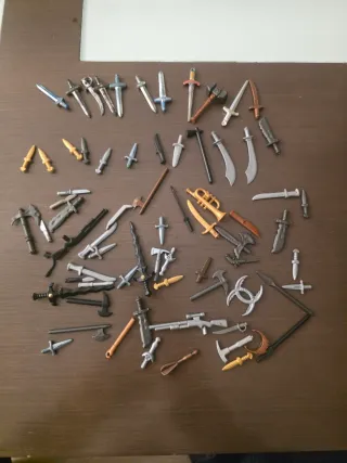 Lote de armas Playmobil apartir de 0,20 unidad